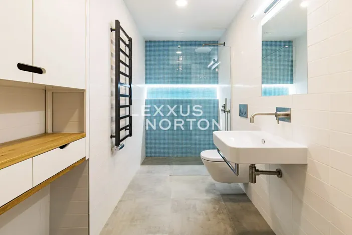 Pronájem atypického bytu, Praha - Bubeneč, Ronalda Reagana, 198 m2