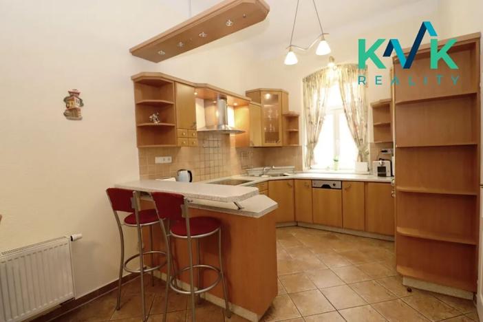 Prodej bytu 3+1, Karlovy Vary, Zahradní, 123 m2