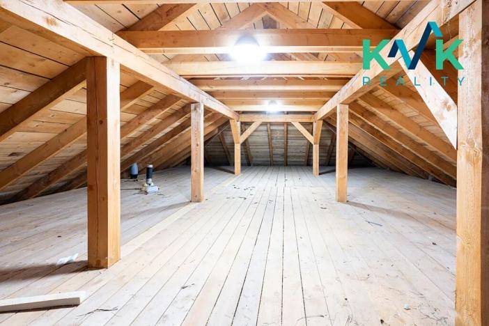 Prodej rodinného domu, Hájek, 228 m2