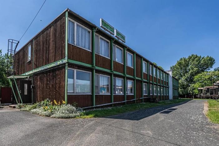 Prodej komerční nemovitosti, Přítluky, 2507 m2