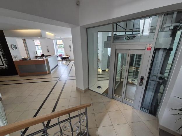 Pronájem kanceláře, Praha - Žižkov, Žerotínova, 48 m2