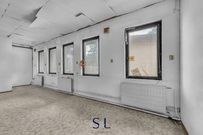 Prodej obchodního prostoru, Nový Bor, Česká, 325 m2