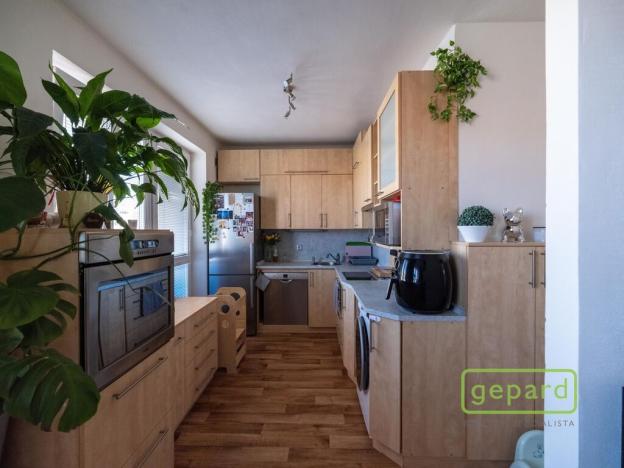 Prodej bytu 3+1, Přerov, Žerotínovo nám., 70 m2