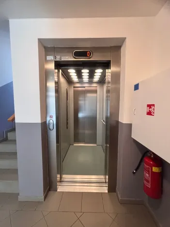 Prodej bytu 2+kk, Praha - Kyje, Lipnická, 44 m2