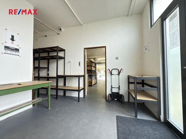 Pronájem obchodního prostoru, Horní Bříza, Sídlištní, 145 m2