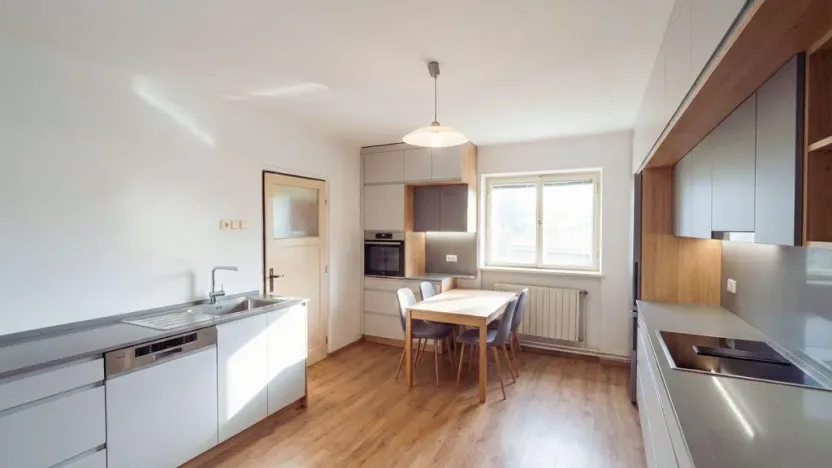 Prodej rodinného domu, Kardašova Řečice, Lomnického, 122 m2