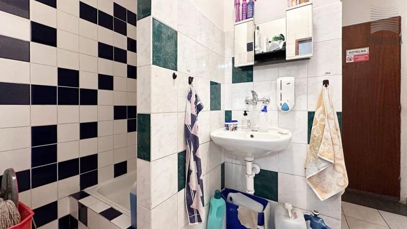 Prodej skladu, Brno, 280 m2