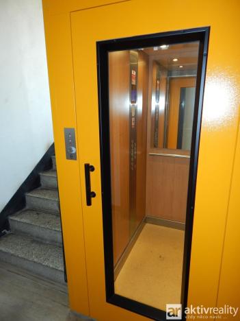 Prodej bytu 2+1, Ústí nad Labem - Severní Terasa, Kmochova, 60 m2