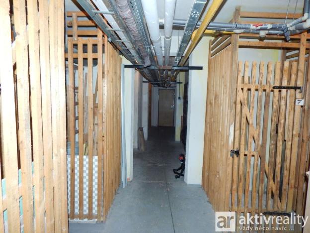 Prodej bytu 2+1, Ústí nad Labem - Severní Terasa, Kmochova, 60 m2