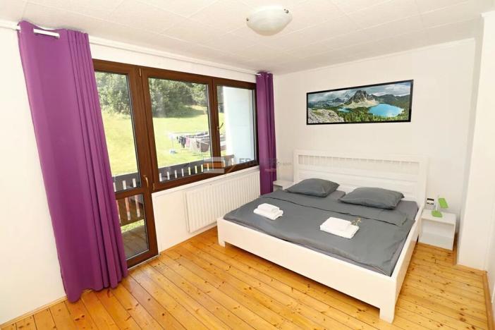 Prodej bytu 4+1, Benecko, 116 m2