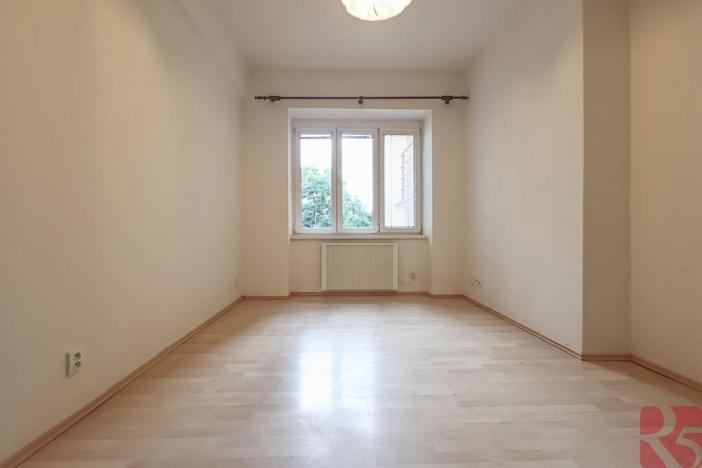Pronájem bytu 1+kk, Praha - Nusle, Sdružení, 28 m2