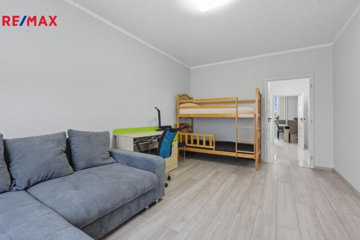 Prodej bytu 2+1, Karlovy Vary, K. Čapka, 57 m2