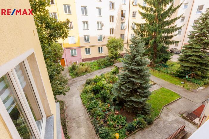 Prodej bytu 2+1, Karlovy Vary, K. Čapka, 57 m2