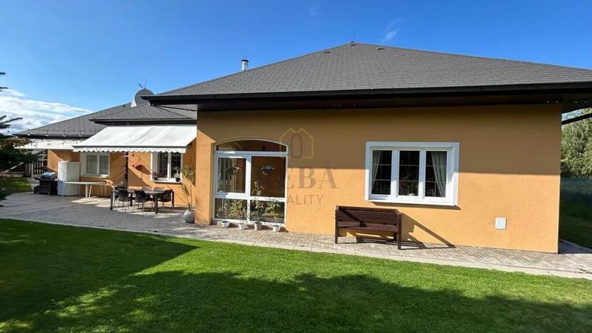 Prodej rodinného domu, Karlovy Vary, Motýlí, 246 m2