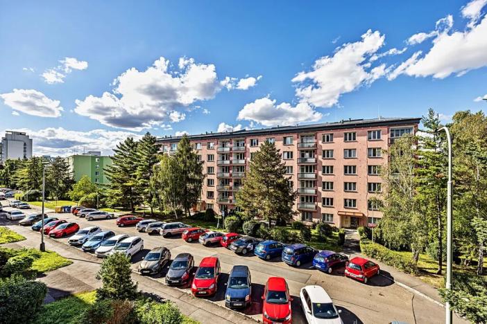 Prodej bytu 3+1, Praha - Hostivař, Horolezecká, 62 m2