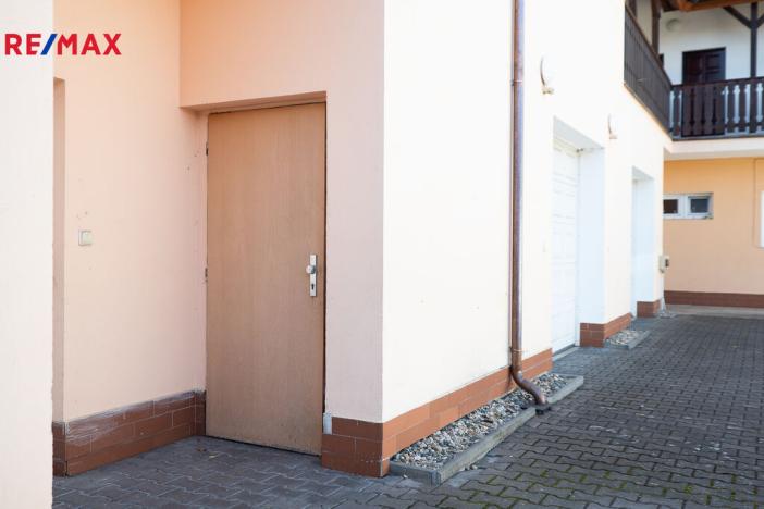 Prodej bytu 4+kk, Nový Vestec, Hlavní, 110 m2