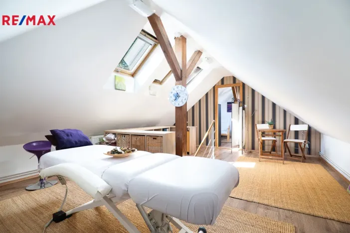 Prodej bytu 4+kk, Nový Vestec, Hlavní, 110 m2