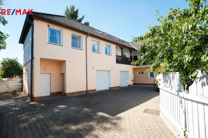 Prodej bytu 4+kk, Nový Vestec, Hlavní, 110 m2