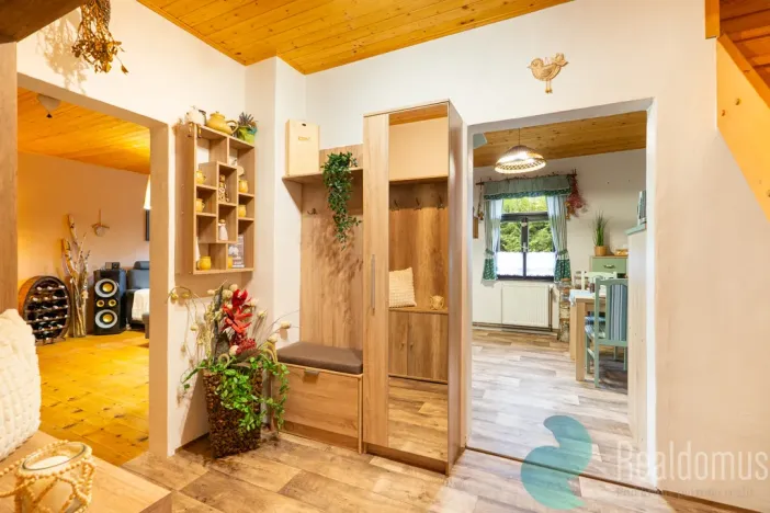 Prodej rodinného domu, Větřní, 180 m2