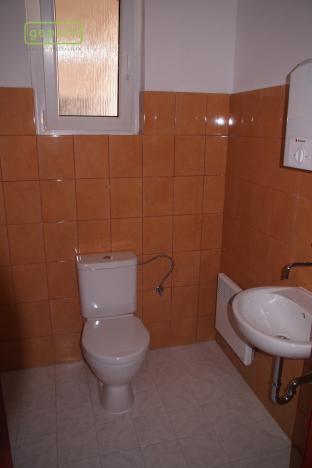 Pronájem obchodního prostoru, Sokolov, Křížová, 38 m2