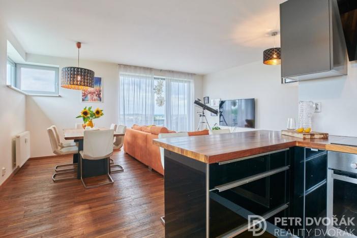 Prodej bytu 4+kk, Praha - Řepy, Kutrovická, 119 m2