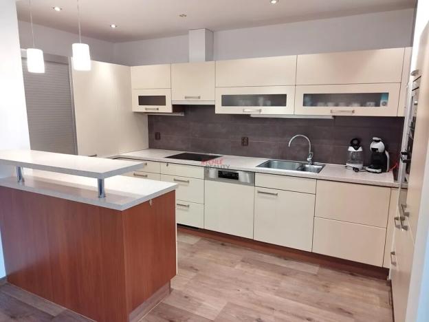 Pronájem bytu 2+kk, Olomouc, Sokolovská, 68 m2