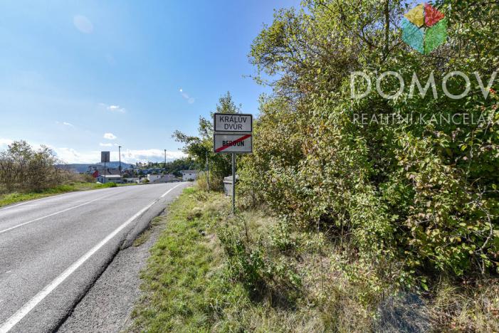 Prodej pozemku pro bydlení, Králův Dvůr, 703 m2