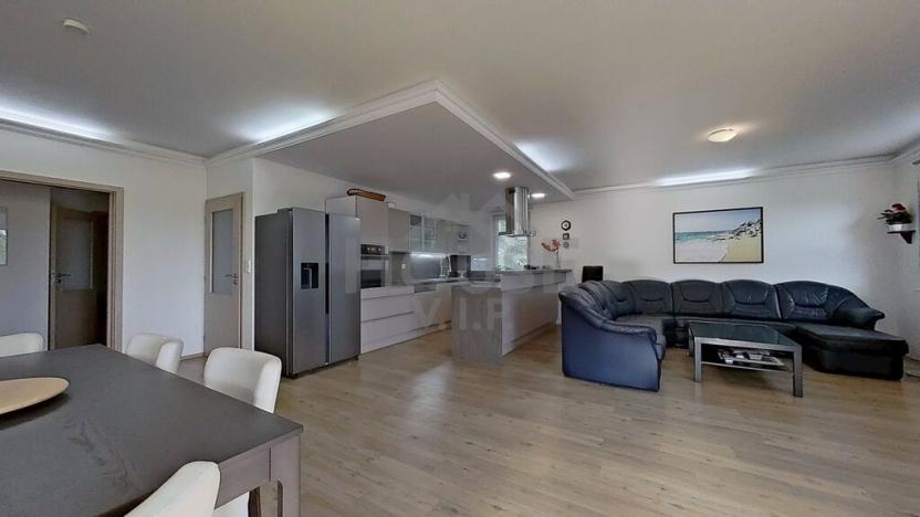 Prodej vícegeneračního domu, Světice, 207 m2