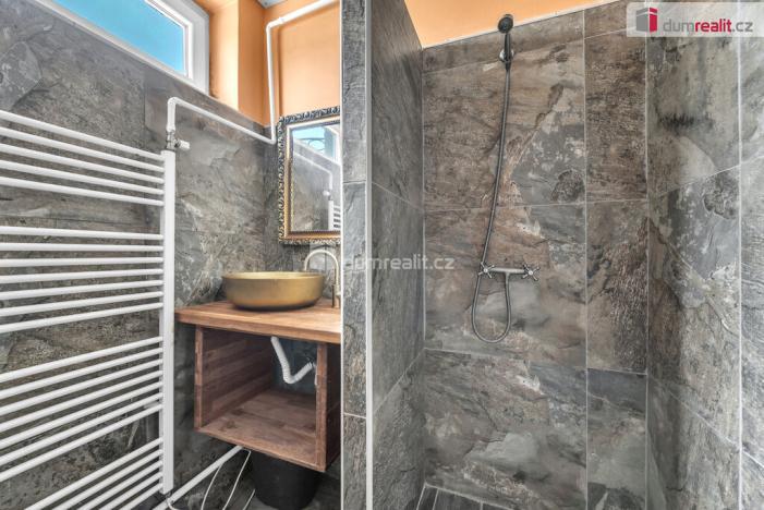 Prodej bytu 3+1, Oskořínek, Chlebská, 63 m2