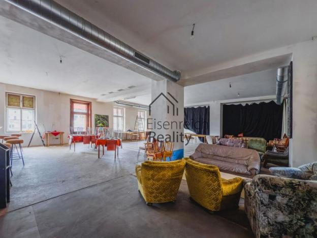 Prodej skladu, Úpice, Palackého, 1705 m2