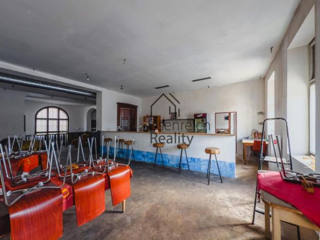 Prodej skladu, Úpice, Palackého, 1705 m2