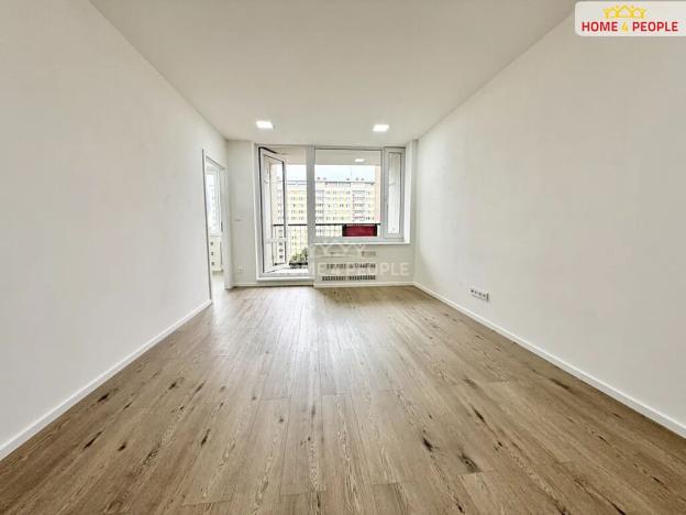 Prodej bytu 4+kk, Praha - Kobylisy, Chabařovická, 69 m2