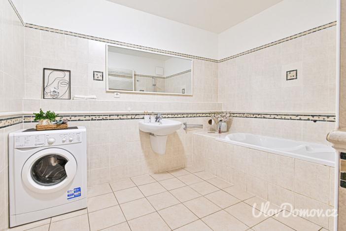 Prodej bytu 2+kk, Praha - Motol, Jeřabinová, 63 m2