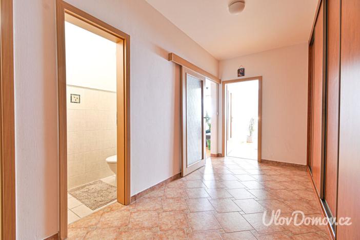 Prodej bytu 2+kk, Praha - Motol, Jeřabinová, 63 m2