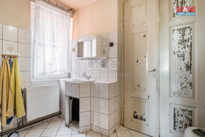 Prodej rodinného domu, Mimoň, nám. 1. máje, 120 m2