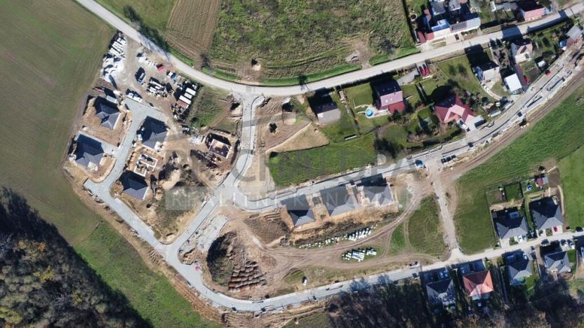 Prodej pozemku pro bydlení, Hosín, 988 m2