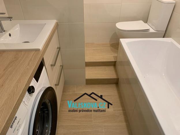 Prodej bytu 2+1, Holešov, 45 m2