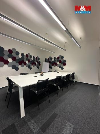 Pronájem kanceláře, Brno, Trnitá, 171 m2