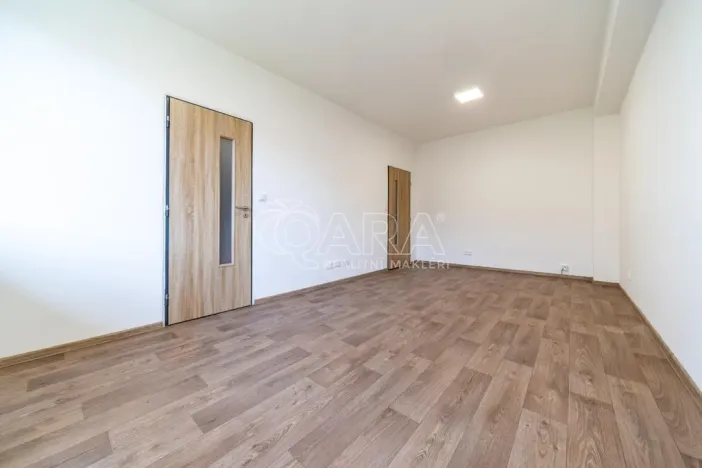 Pronájem bytu 3+1, Pardubice - Bílé Předměstí, Na Drážce, 68 m2