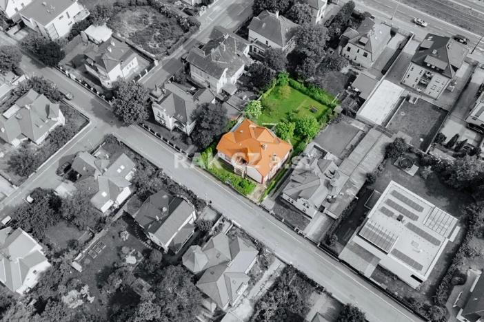 Prodej vily, Praha - Strašnice, Mrštíkova, 300 m2