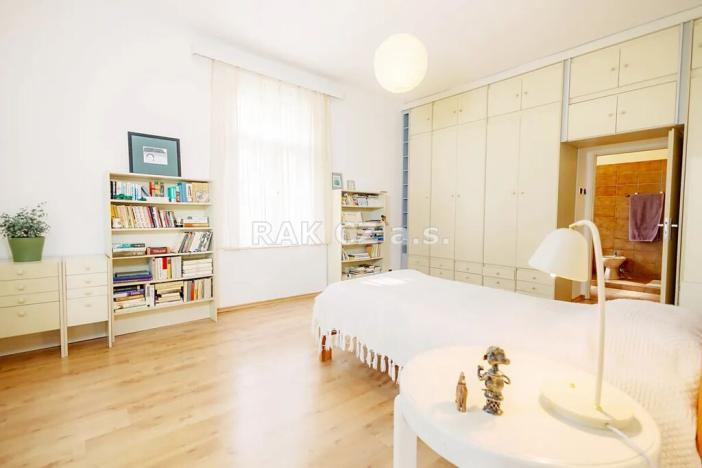 Prodej vily, Praha - Strašnice, Mrštíkova, 300 m2