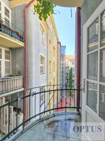 Pronájem bytu 2+1, Praha - Hradčany, Na valech, 78 m2