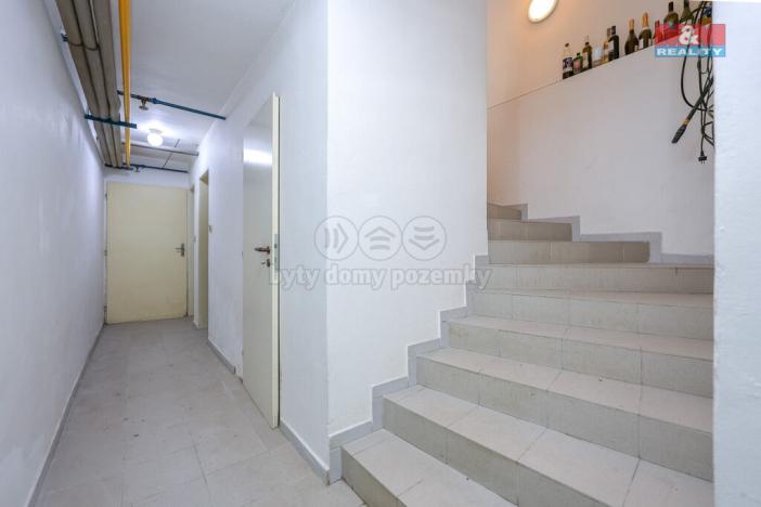 Prodej rodinného domu, Olomouc - Černovír, Heydukova, 373 m2