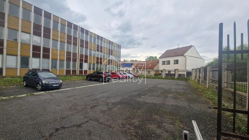 Pronájem kanceláře, Pardubice, Mezi Mosty, 65 m2