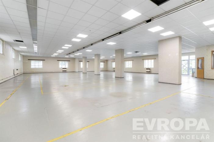 Pronájem skladu, Havlíčkův Brod, okres havlíčkův brod, 1290 m2