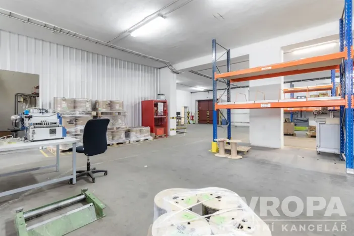 Pronájem skladu, Havlíčkův Brod, okres havlíčkův brod, 1290 m2