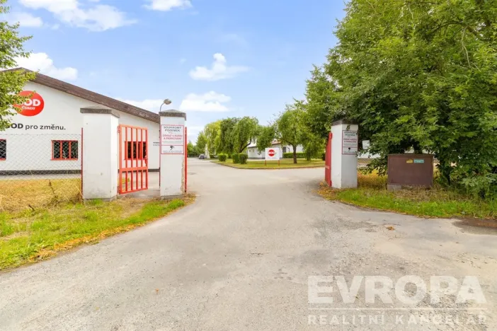 Pronájem skladu, Havlíčkův Brod, okres havlíčkův brod, 1290 m2