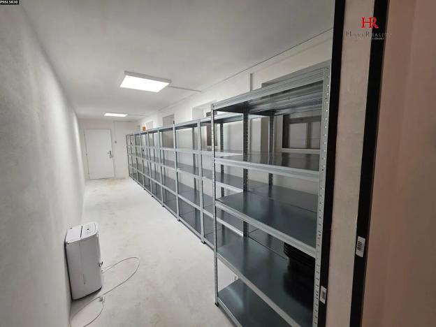 Pronájem výrobních prostor, Dobříč, 226 m2