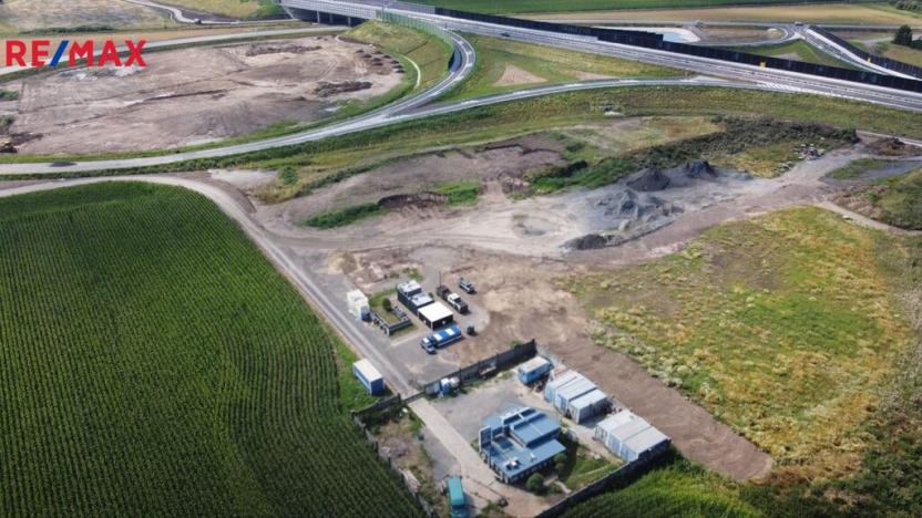 Pronájem komerční nemovitosti, Třebětice, 2233 m2