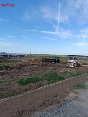 Pronájem komerční nemovitosti, Třebětice, 2233 m2